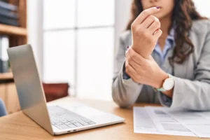 wrist pain